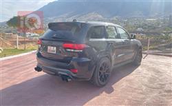 جیپ گراند شیرۆکی